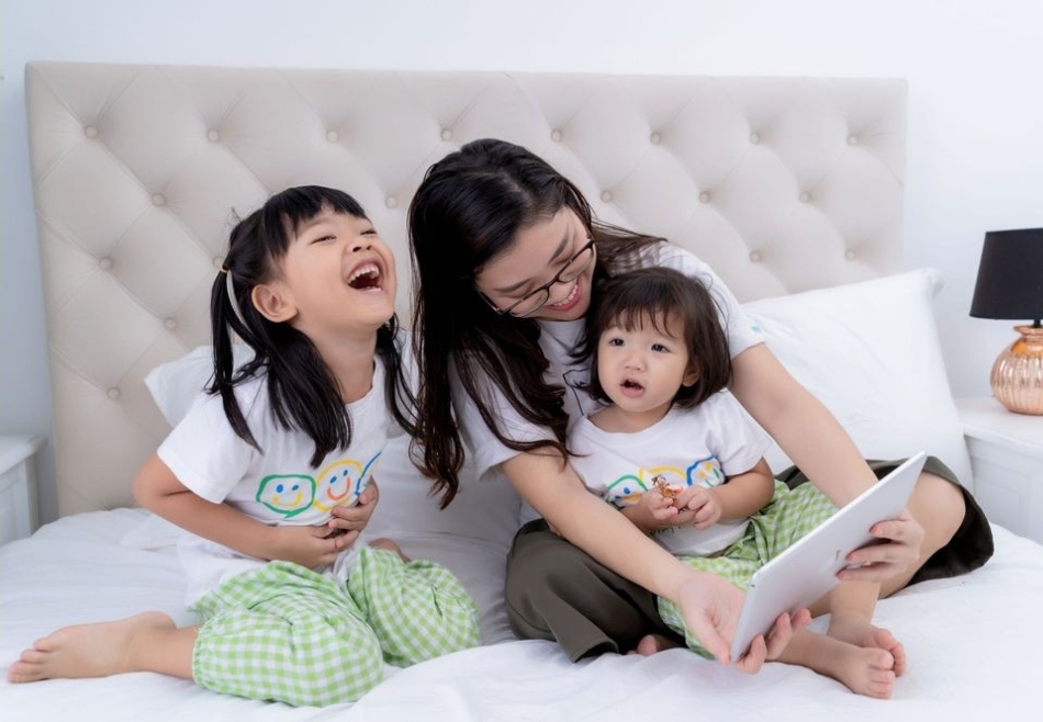 4 lợi ích không ngờ khi cha mẹ chơi cùng con mỗi ngày