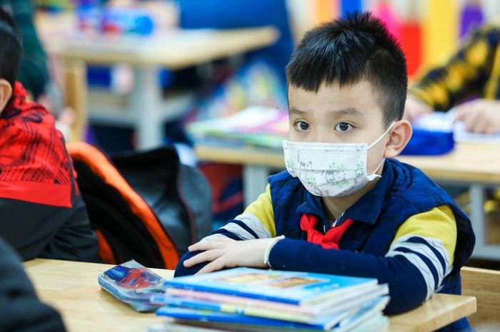 'Đã đến lúc mạnh dạn mở cửa trở lại'