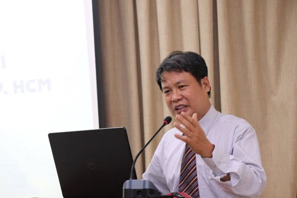 PGS.TS.BS Đỗ Văn Dũng nói gì về người tái nhiễm Covid?
