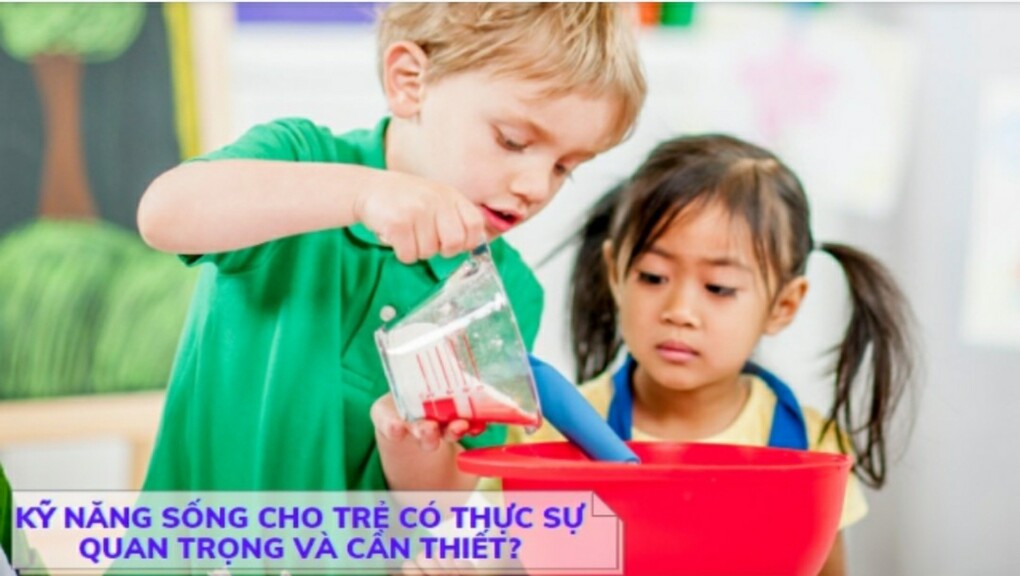 Bé lớp 2 biết nấu 30 món Việt, Nhật, sáng tự làm cơm mang đi học