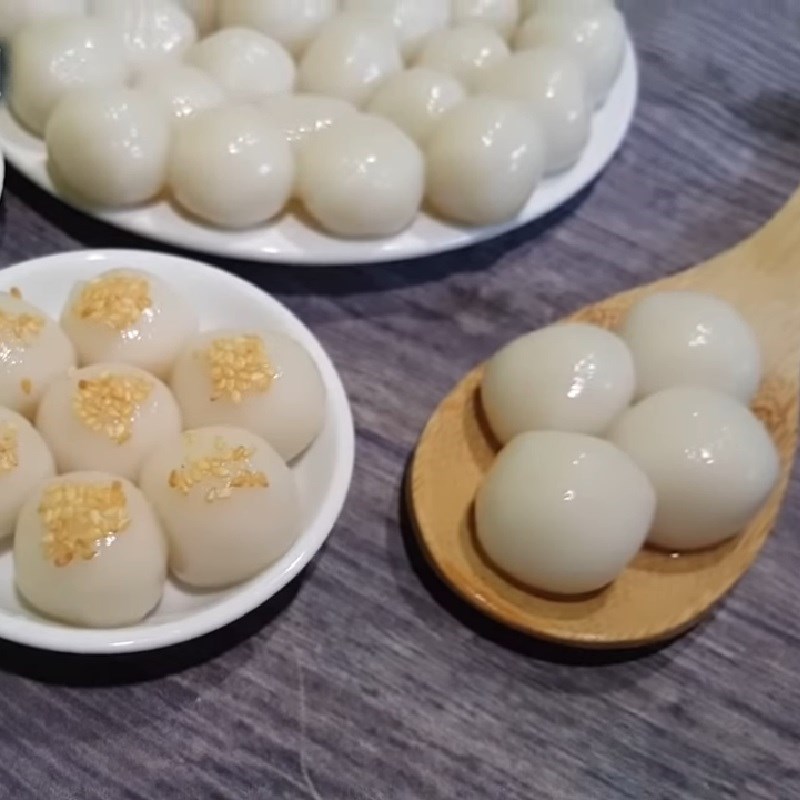 Hướng dẫn bé làm bánh trôi