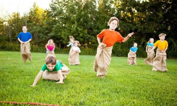 Lợi ích từ các hoạt động ngoài trời đối với trẻ em