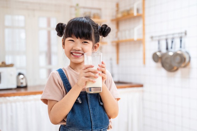Giải pháp hỗ trợ từ sữa non giúp bé tăng cân, phục hồi sức khoẻ
