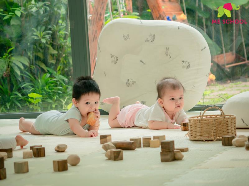 Vận động thô là gì? 10 bài tập phát triển kỹ năng vận động thô cho trẻ