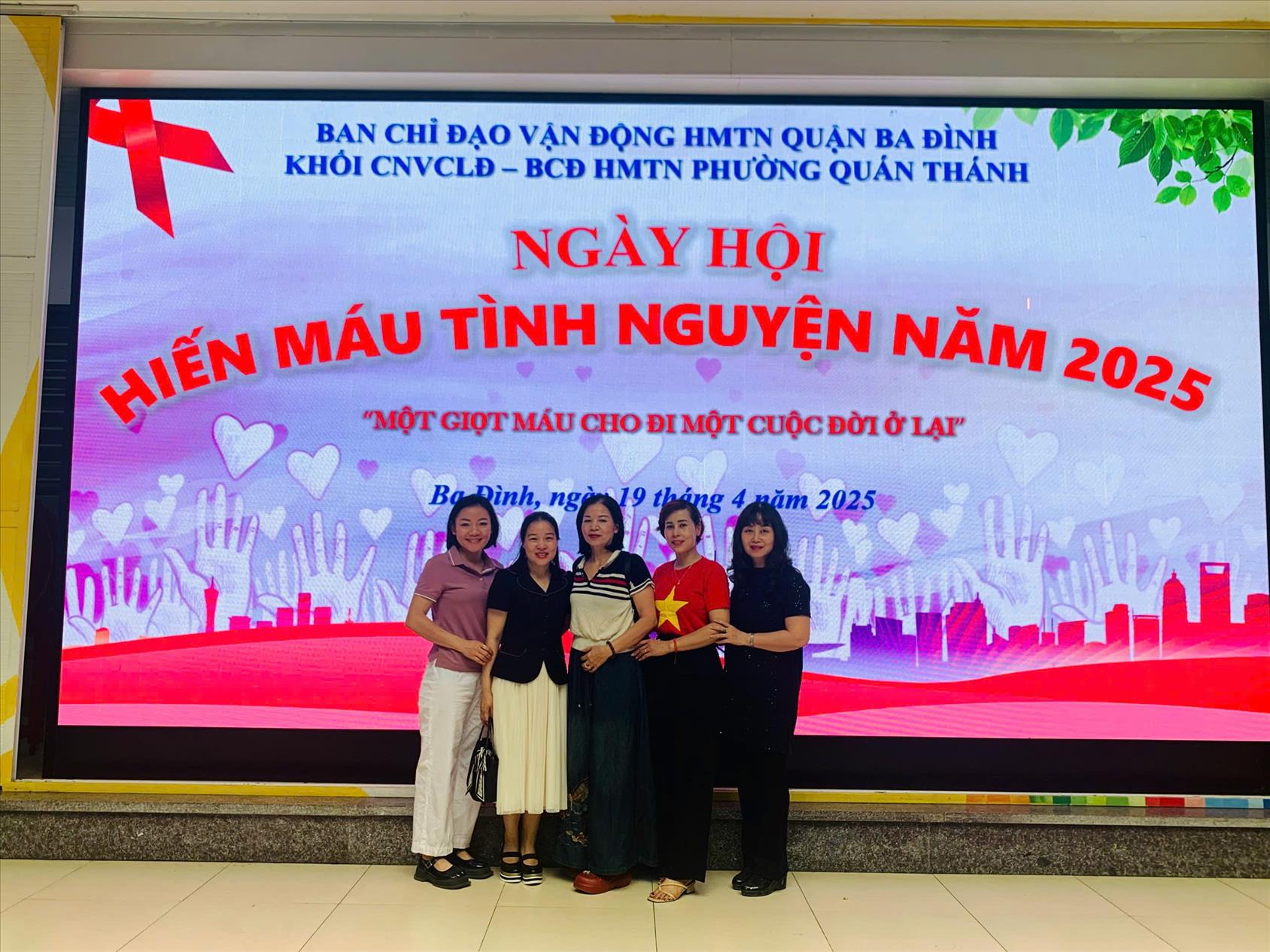 Công đoàn trường Mầm non Thành Công tham gia ngày hội Hiến máu tình nguyện năm 2025