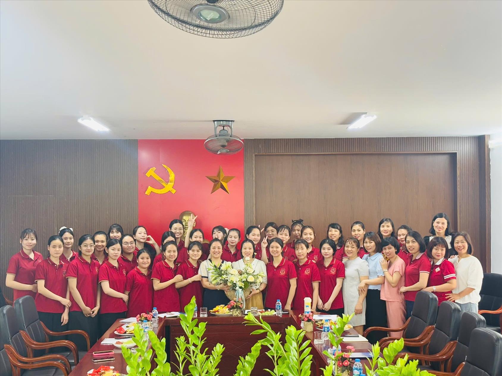 Trường Mầm Non Thành Công: Lễ Tổng kết, chia tay đoàn sinh viên thực tập K23MN-CNMT