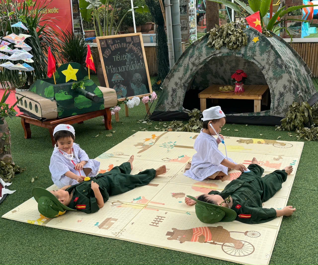 A group of kids playing on a matAI-generated content may be incorrect.