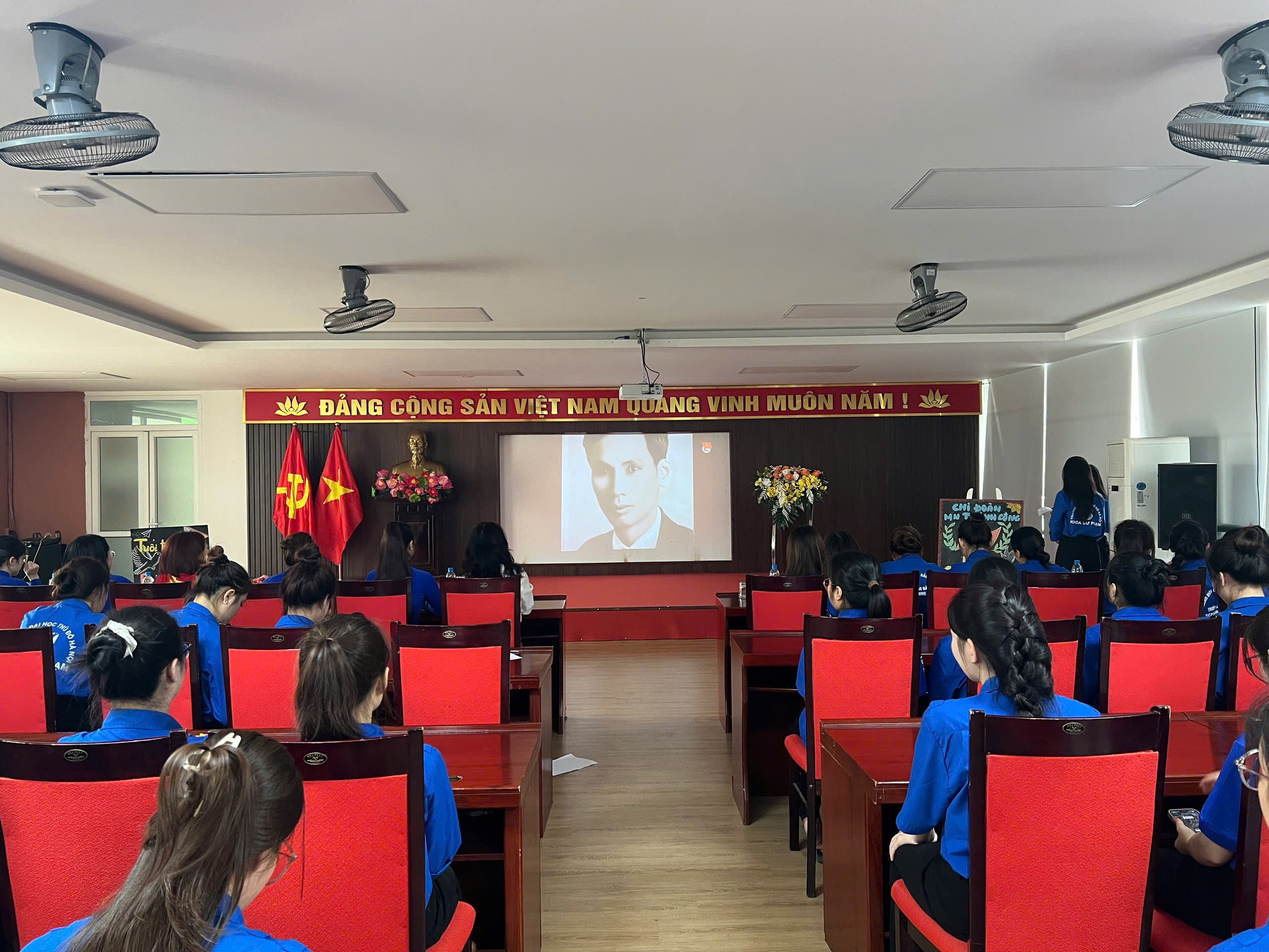 SK ĐANG CÔNG SAN VIẾT NAM.jpeg