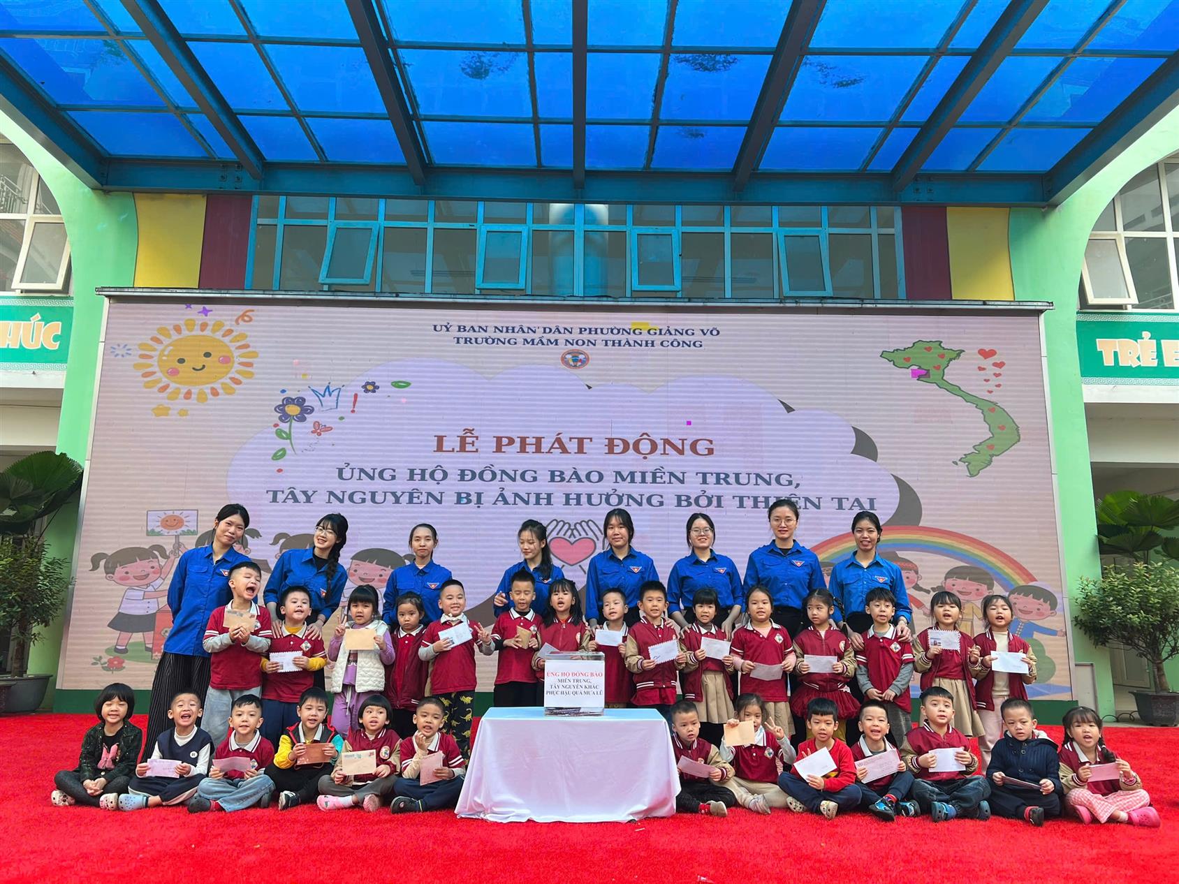 Lớp A4 gửi lời cảm ơn sâu sắc đến các bậc phụ huynh đã ủng hộ chương trình từ thiện của trường mầm non Thành Công